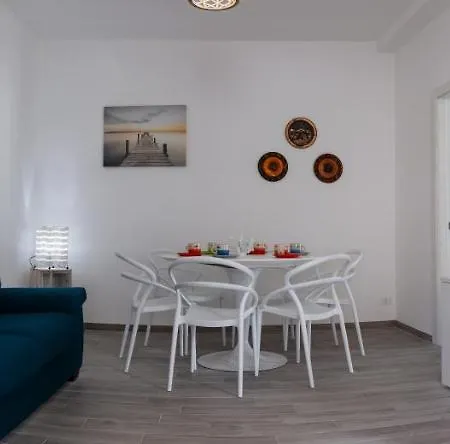 L'ancora Holidays Апартаменты