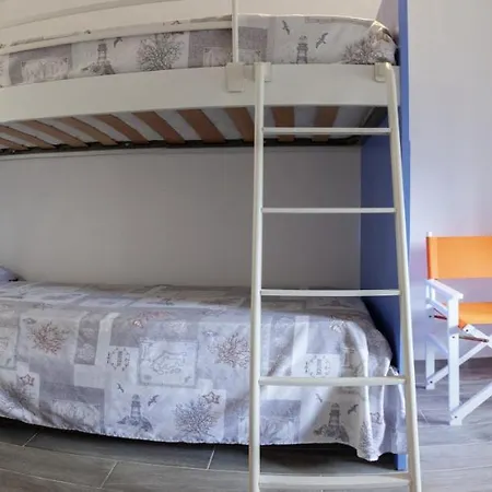 L'ancora Holidays Апартаменты