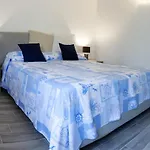 L'ancora Holidays Apartment
